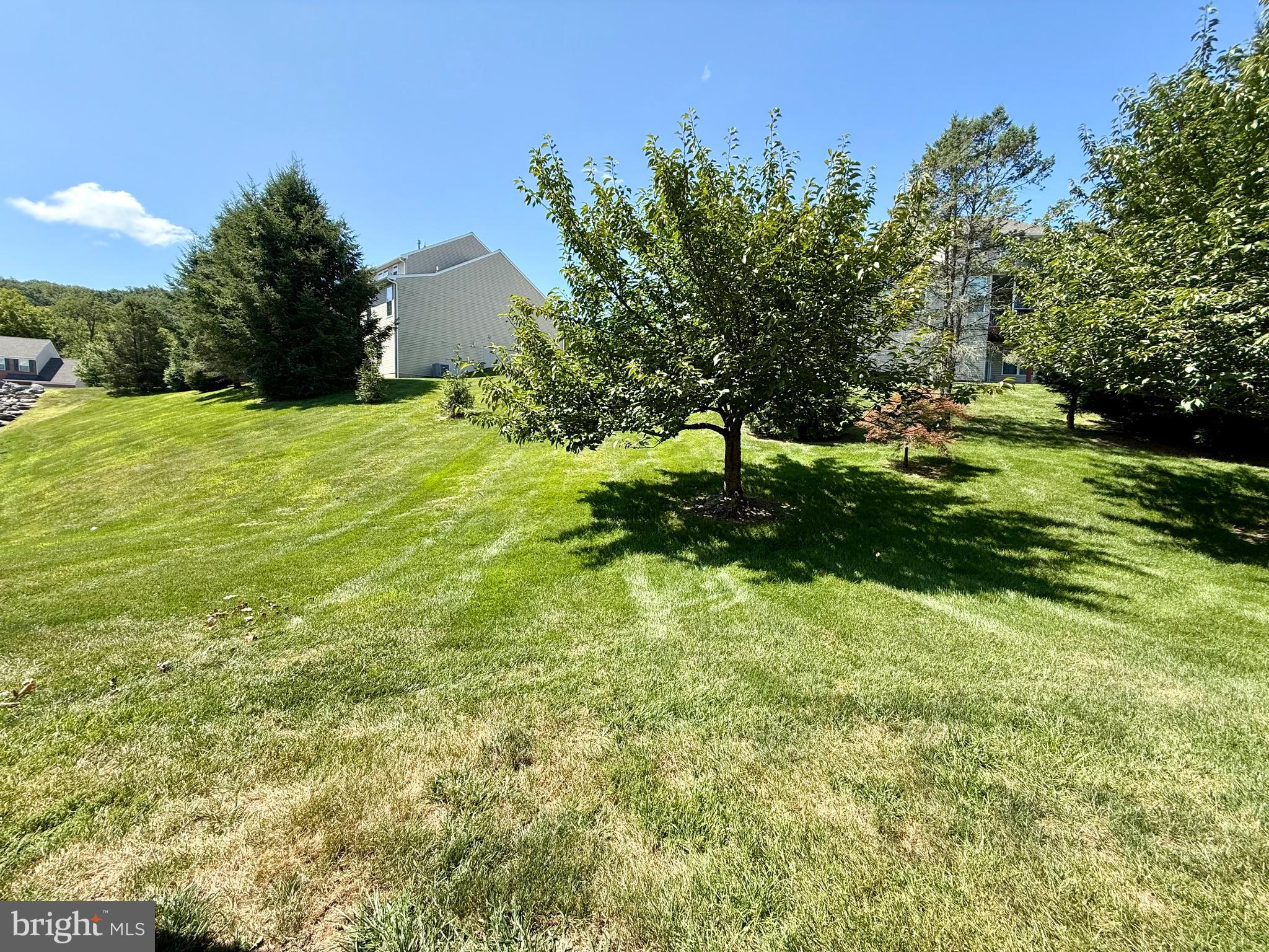 301 Barrington Drive Reading, PA 19607 - Photo 24 of 25 Gallery Image 24