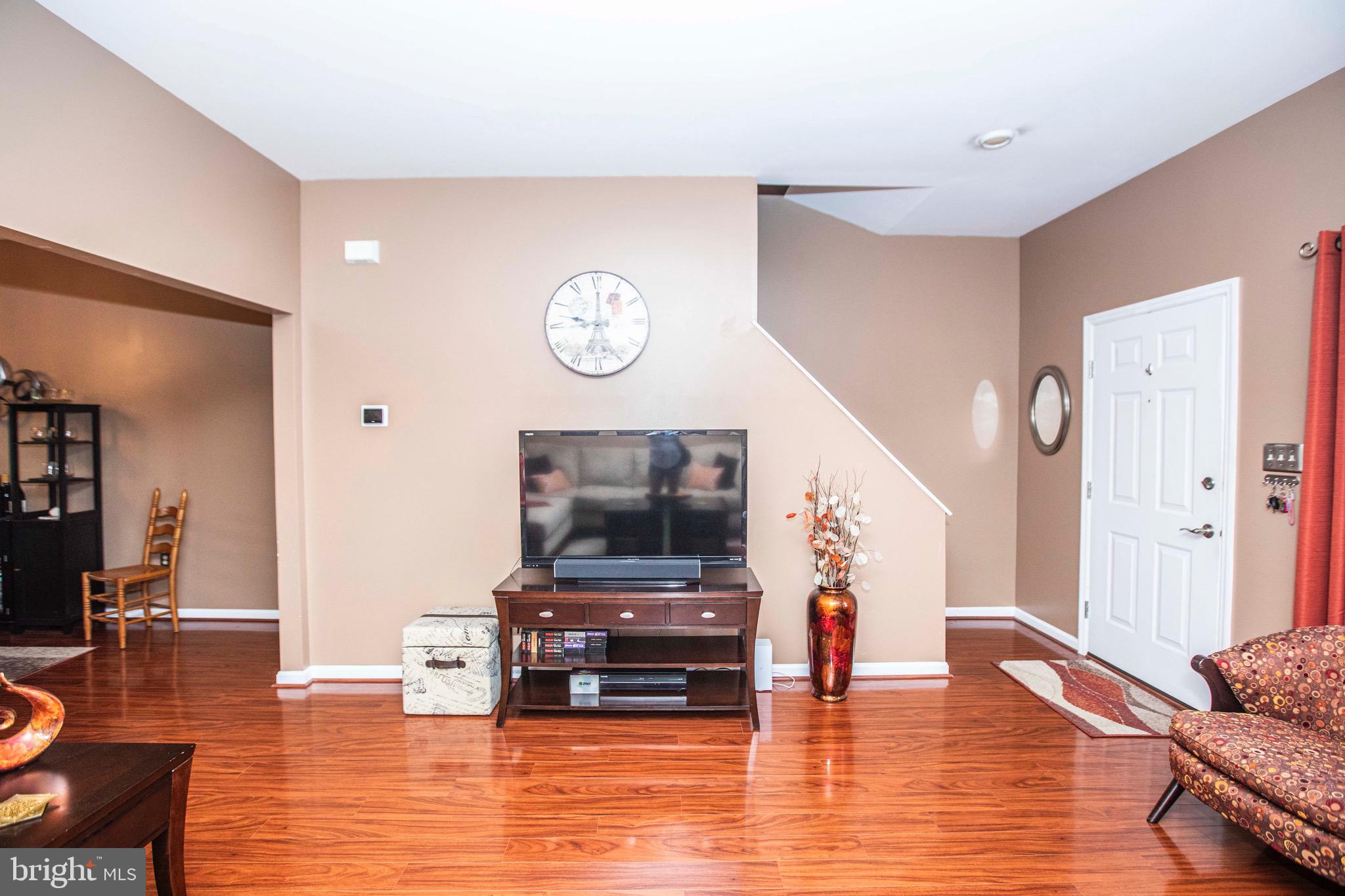 301 Barrington Drive Reading, PA 19607 - Photo 4 of 25 Gallery Image 4