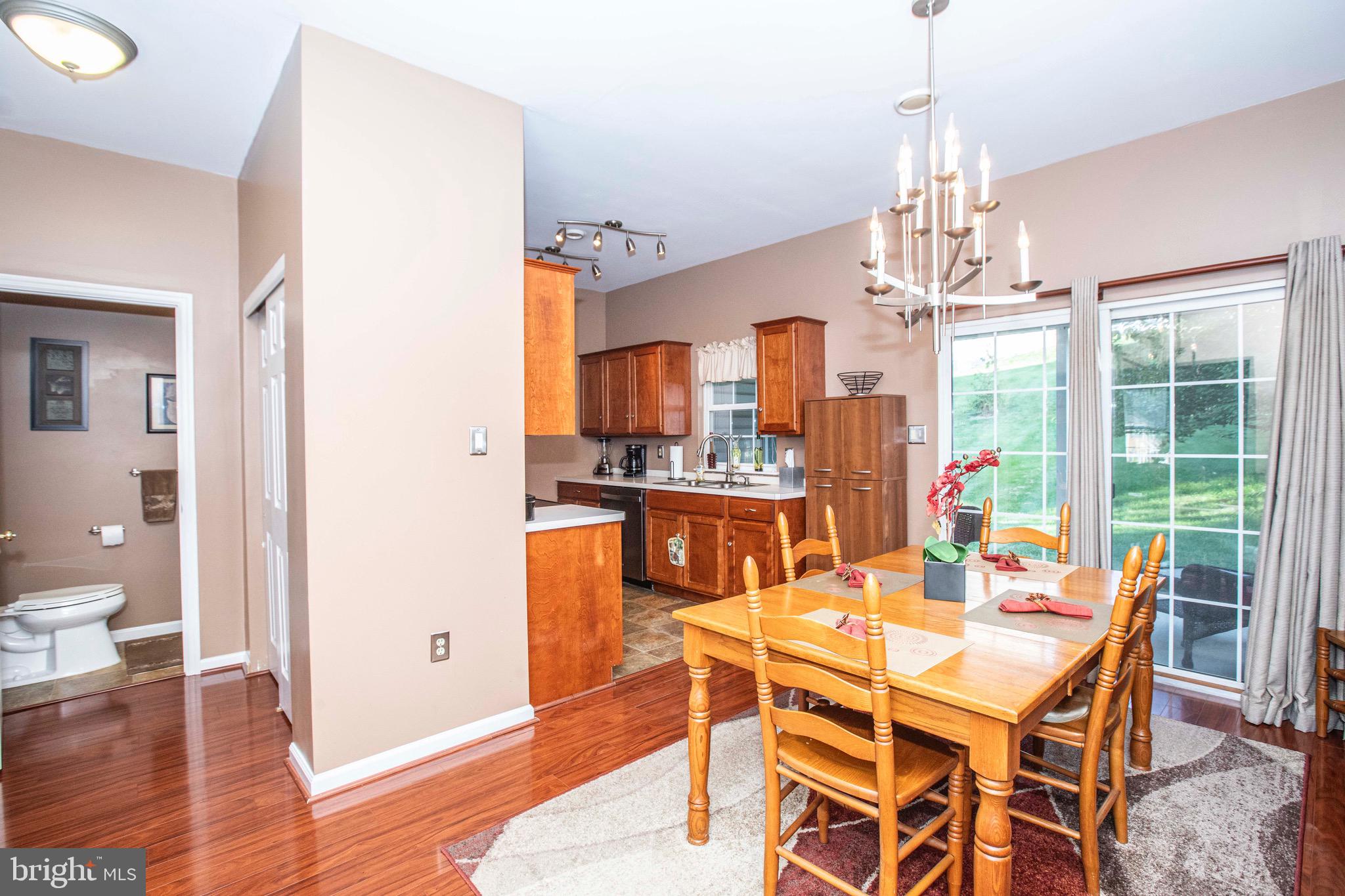 301 Barrington Drive Reading, PA 19607 - Photo 7 of 25 Gallery Image 7
