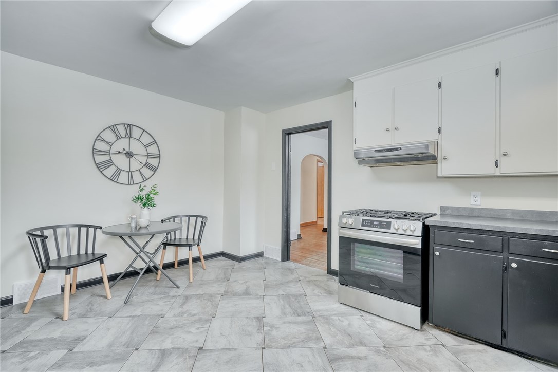 528 Whiting Road Webster, NY 14580 - Photo 16 of 50 KITCHEN