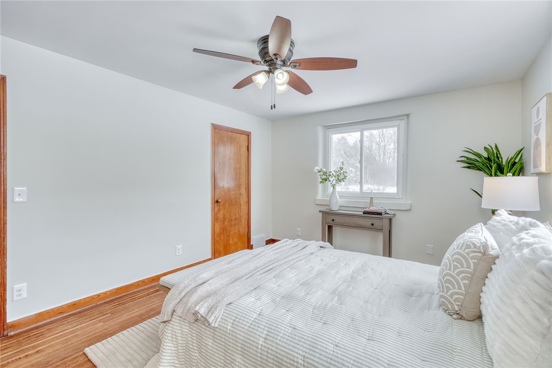 528 Whiting Road Webster, NY 14580 - Photo 20 of 50 PRIMARY BEDROOM