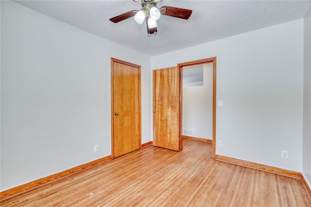 528 Whiting Road Webster, NY 14580 - Photo 23 of 50 BEDROOM #2