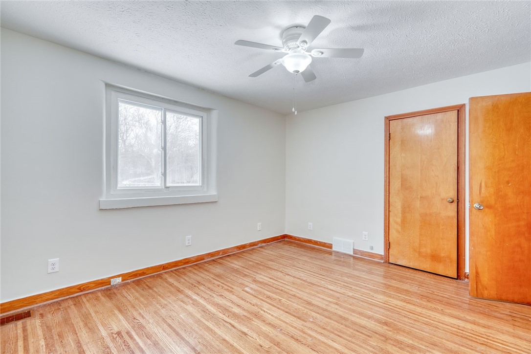 528 Whiting Road Webster, NY 14580 - Photo 26 of 50 BEDROOM #3