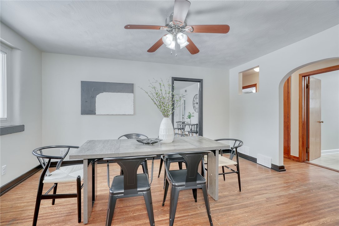 528 Whiting Road Webster, NY 14580 - Photo 9 of 50 FORMAL DINING