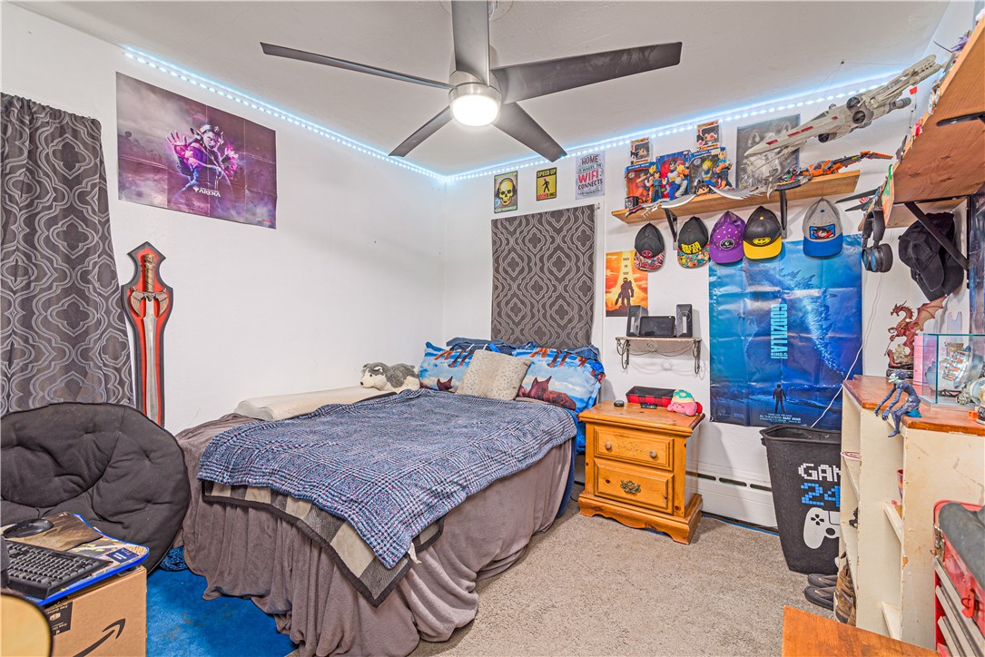 84 Pierce Street Westerly, RI 02891 - Photo 20 of 33