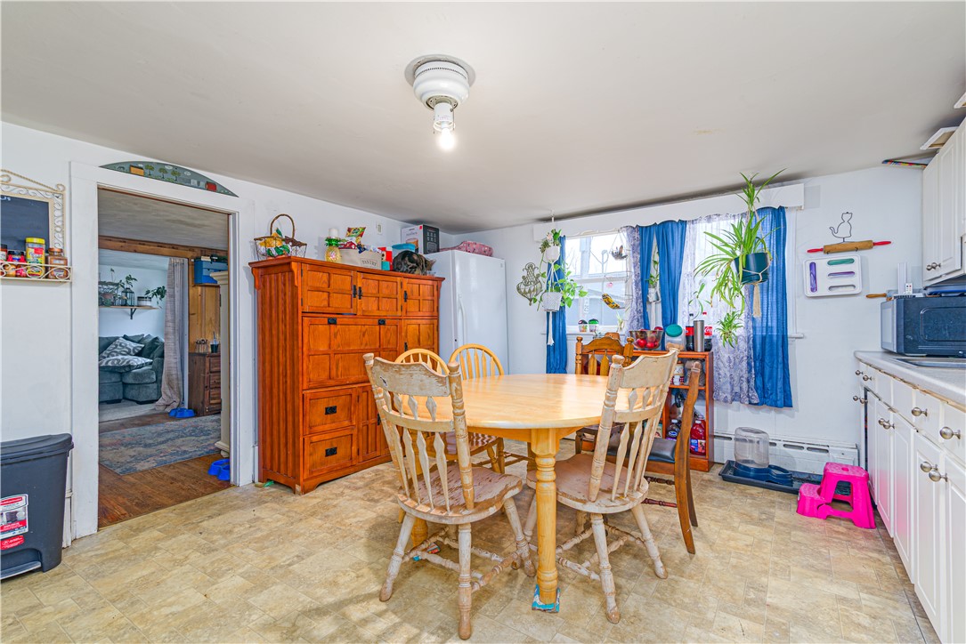 84 Pierce Street Westerly, RI 02891 - Photo 6 of 33