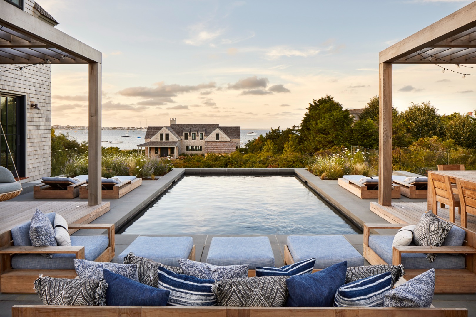 72 Monomoy Road Nantucket, MA 02554 - Photo 2 of 2