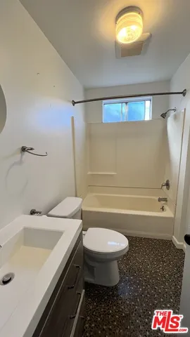 $5,600 | 813 5th Avenue, Venice, CA 90291