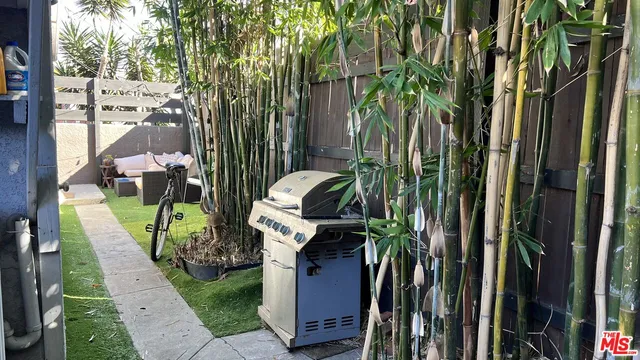 $5,600 | 813 5th Avenue, Venice, CA 90291