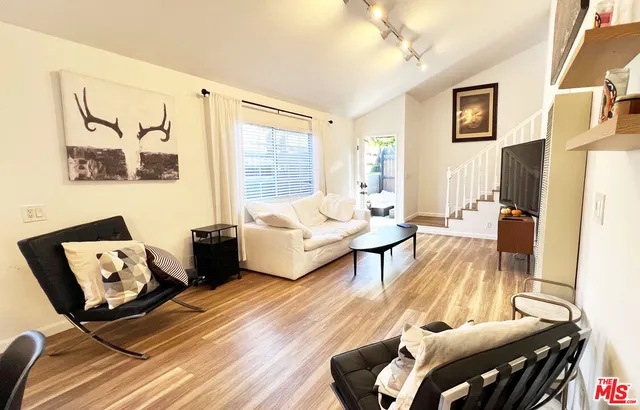$5,600 | 813 5th Avenue, Venice, CA 90291