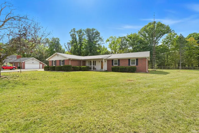 $210,000 | 906 East 49th Street, Marion, IN 46953