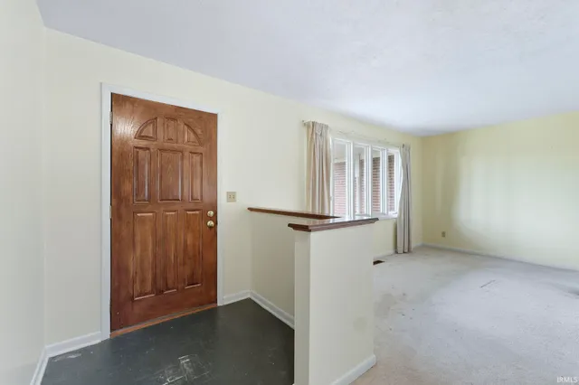 $210,000 | 906 East 49th Street, Marion, IN 46953