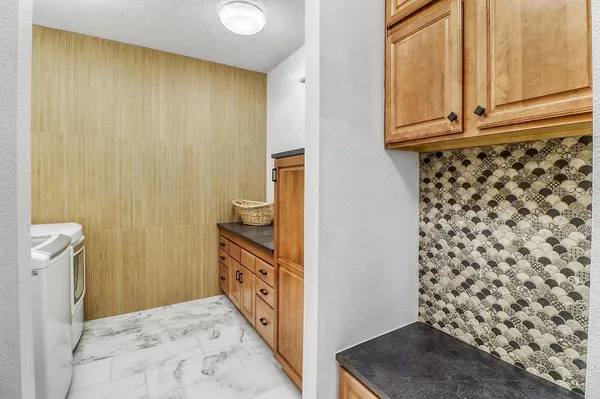 $1,199,000 | 6132 18th Street South, Fargo, ND 58104