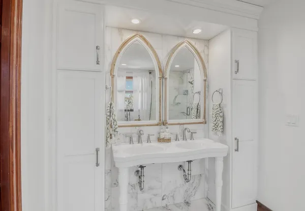 $1,199,000 | 6132 18th Street South, Fargo, ND 58104