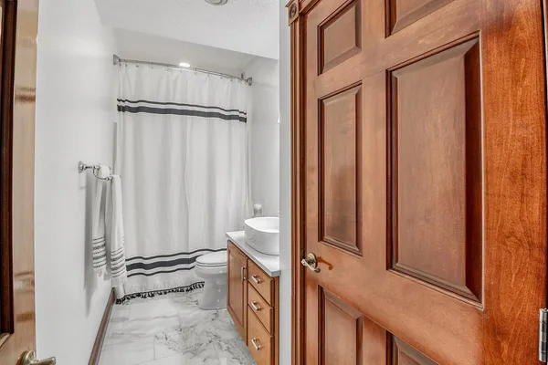 $1,199,000 | 6132 18th Street South, Fargo, ND 58104