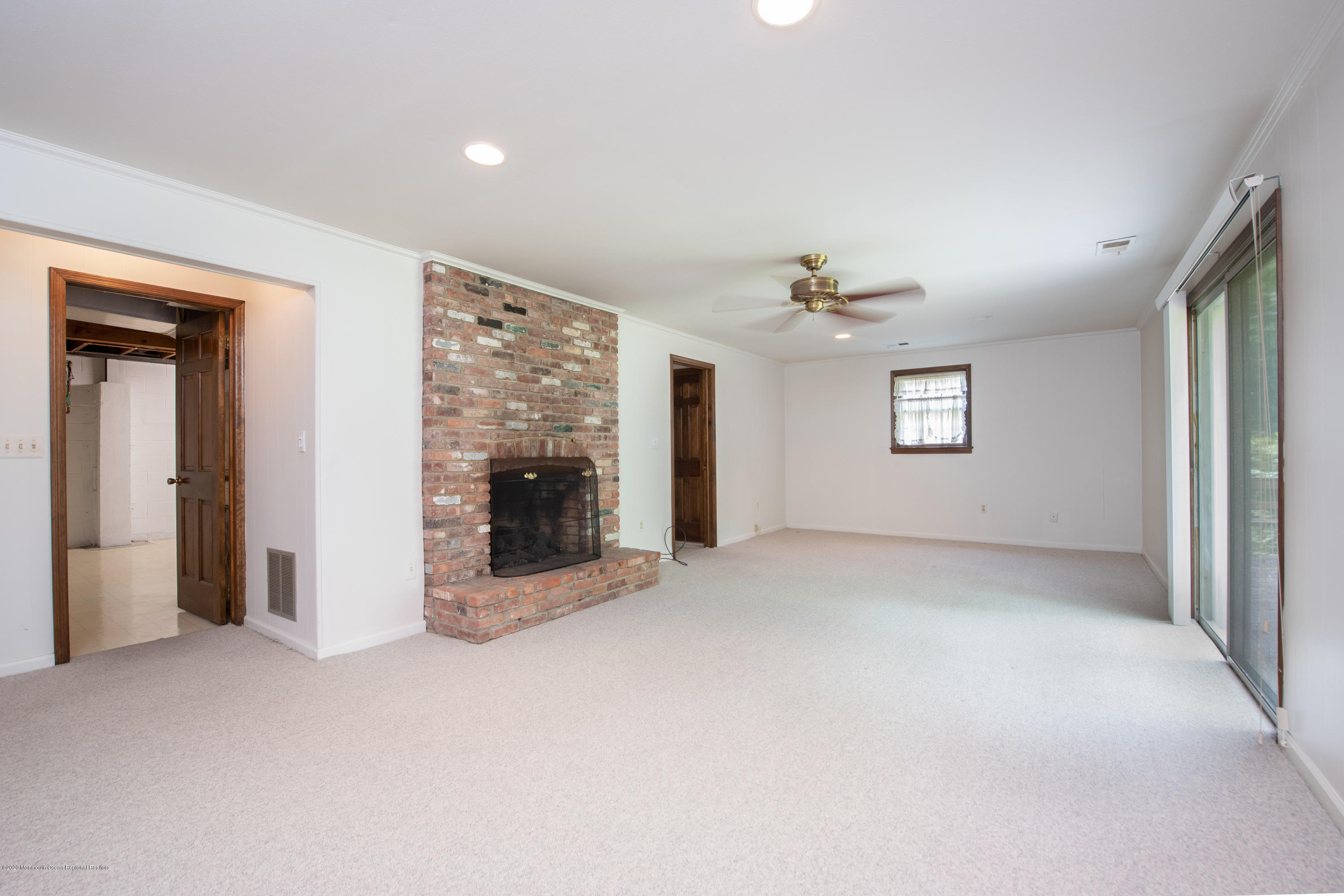 71 Tall Timber Road Middletown, NJ 07748 - Photo 11 of 26 12.Family Room
