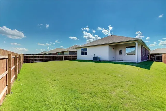 $2,295 | 18521 Urbano Drive, Pflugerville, TX 78660