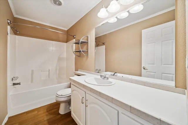 $1,500 | 10126 Summerberry Lane, Tomball, TX 77375