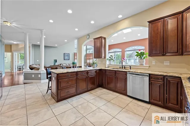 $1,499,999 | 6 Monet Court, Monmouth Junction, NJ 08852