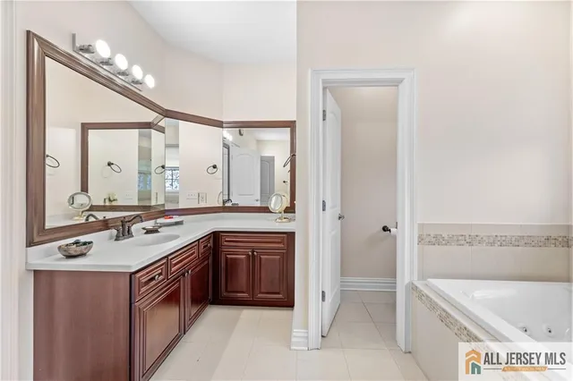 $1,499,999 | 6 Monet Court, Monmouth Junction, NJ 08852