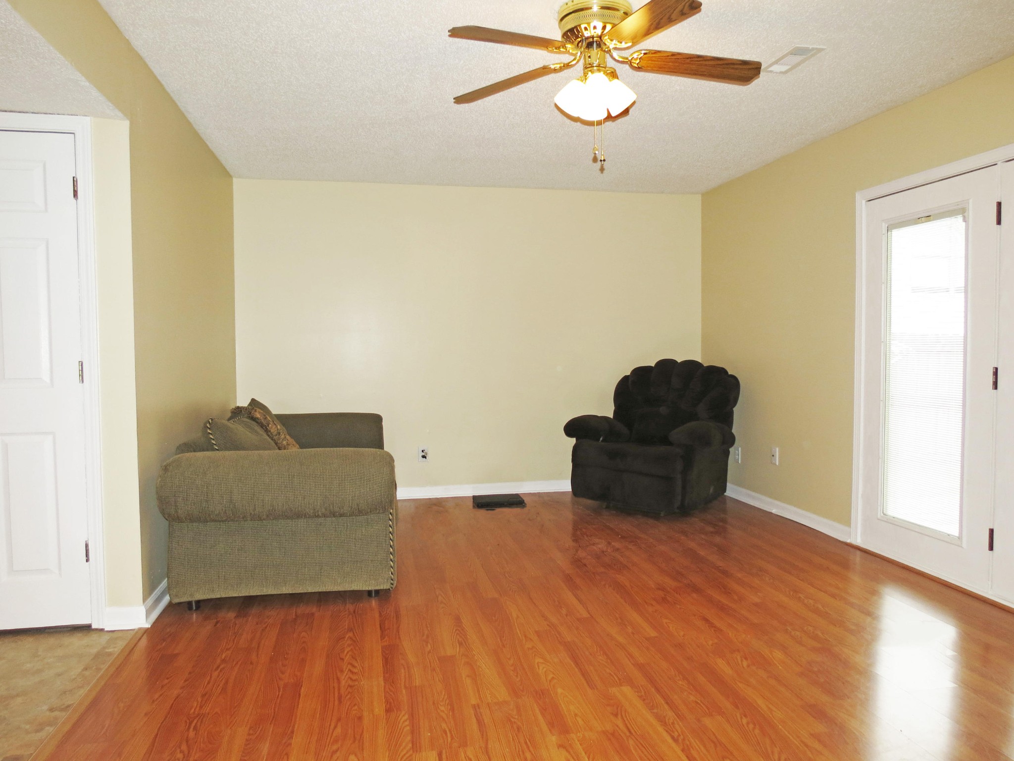 1303 Middlesettlements Road Maryville, TN 37801 - Photo 4 of 20 Gallery Image 4