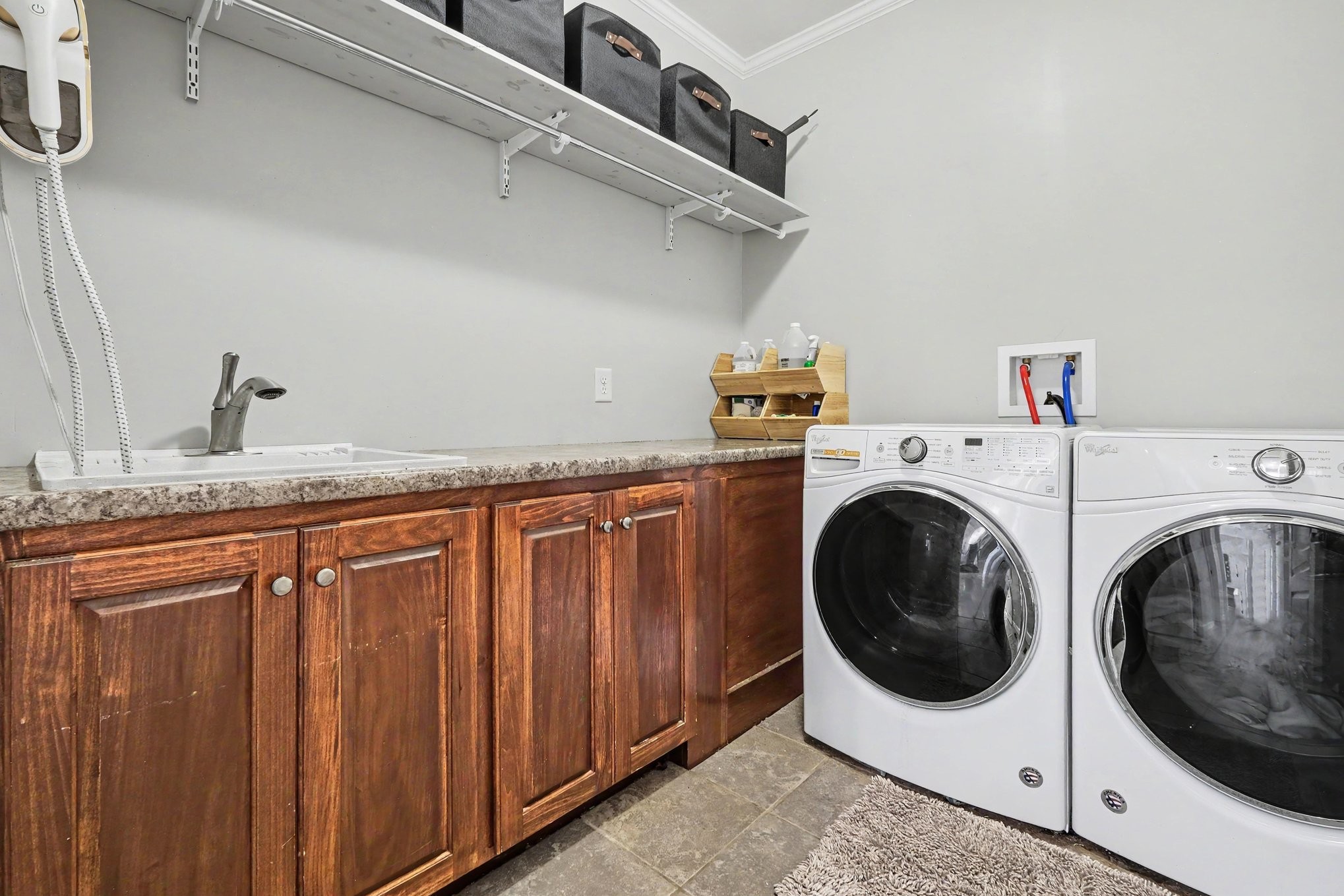 2829 Anes Station Road Lewisburg, TN 37091 - Photo 31 of 43 a utility room with dryer and washer