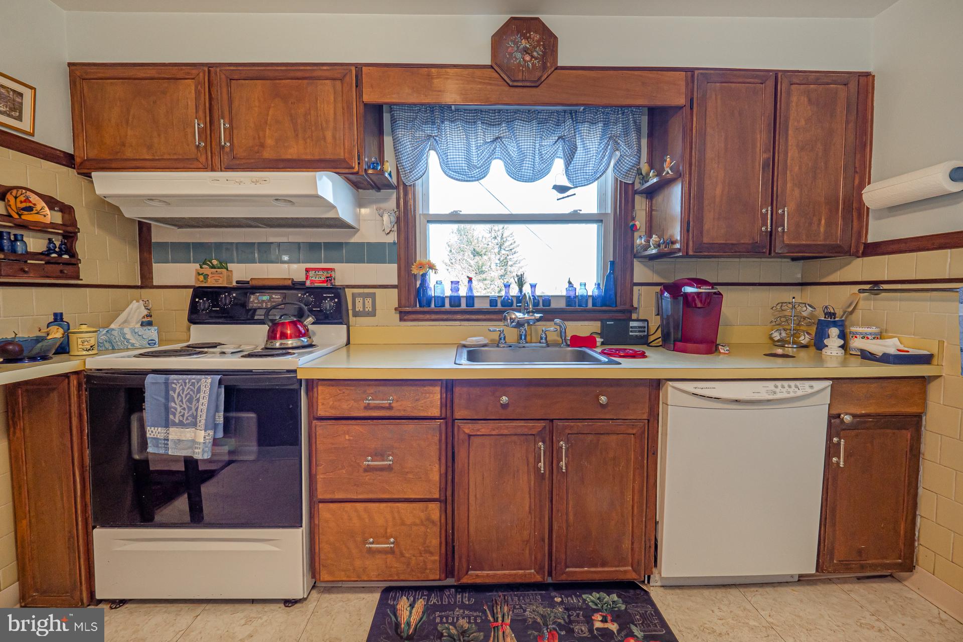 117 East Broad Street Reading, PA 19607 - Photo 9 of 26