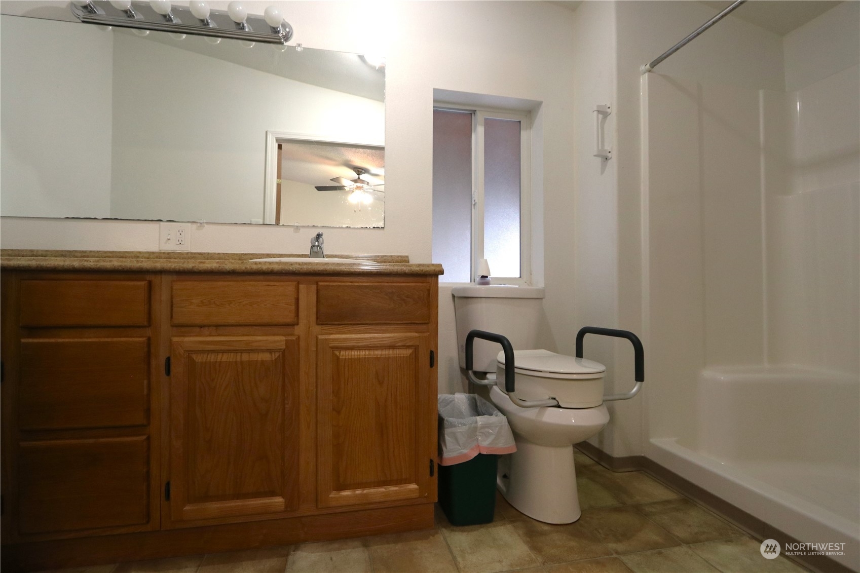 109 Halliday Road, Unit 7 Centralia, WA 98531 - Photo 13 of 28 Gallery Image 13