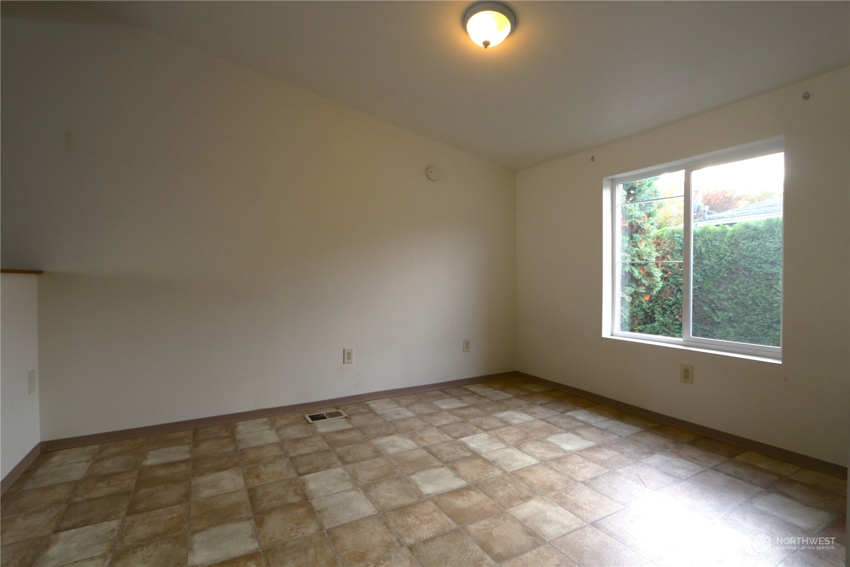 109 Halliday Road, Unit 7 Centralia, WA 98531 - Photo 10 of 28 Gallery Image 10