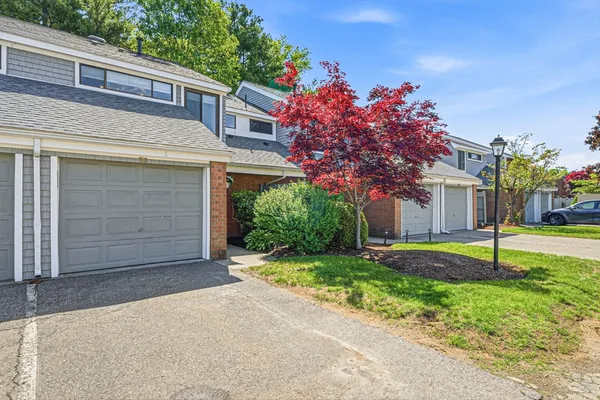 $432,000 | 153 Greenbrook Drive, Unit 153, Stoughton, MA 02072