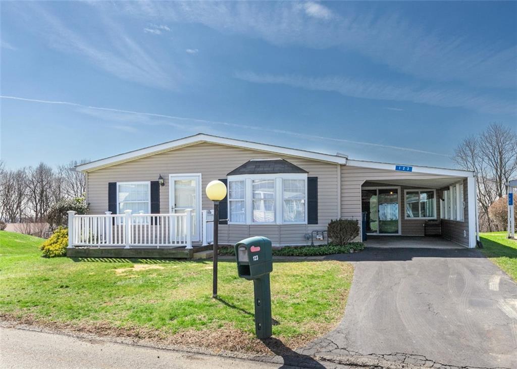 123 Ridge Lane Murrysville, PA 15668 - Photo 4 of 50