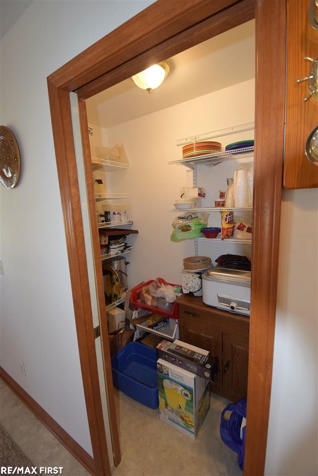 2833 Pointe Tremble Road Algonac, MI 48001 - Photo 21 of 43 31341933-20.JPG