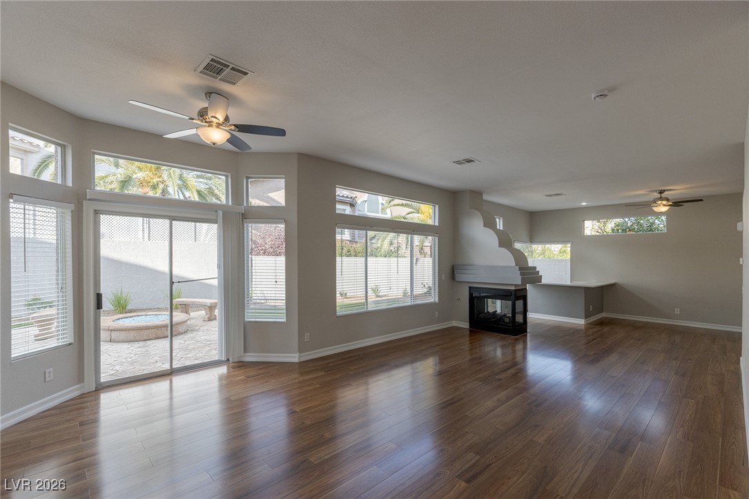 2084 Eaglepath Circle Henderson, NV 89074 - Photo 11 of 72