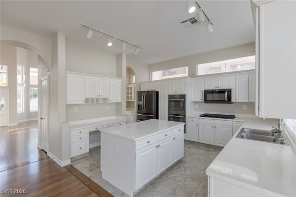 $659,000 | 2084 Eaglepath Circle, Henderson, NV 89074