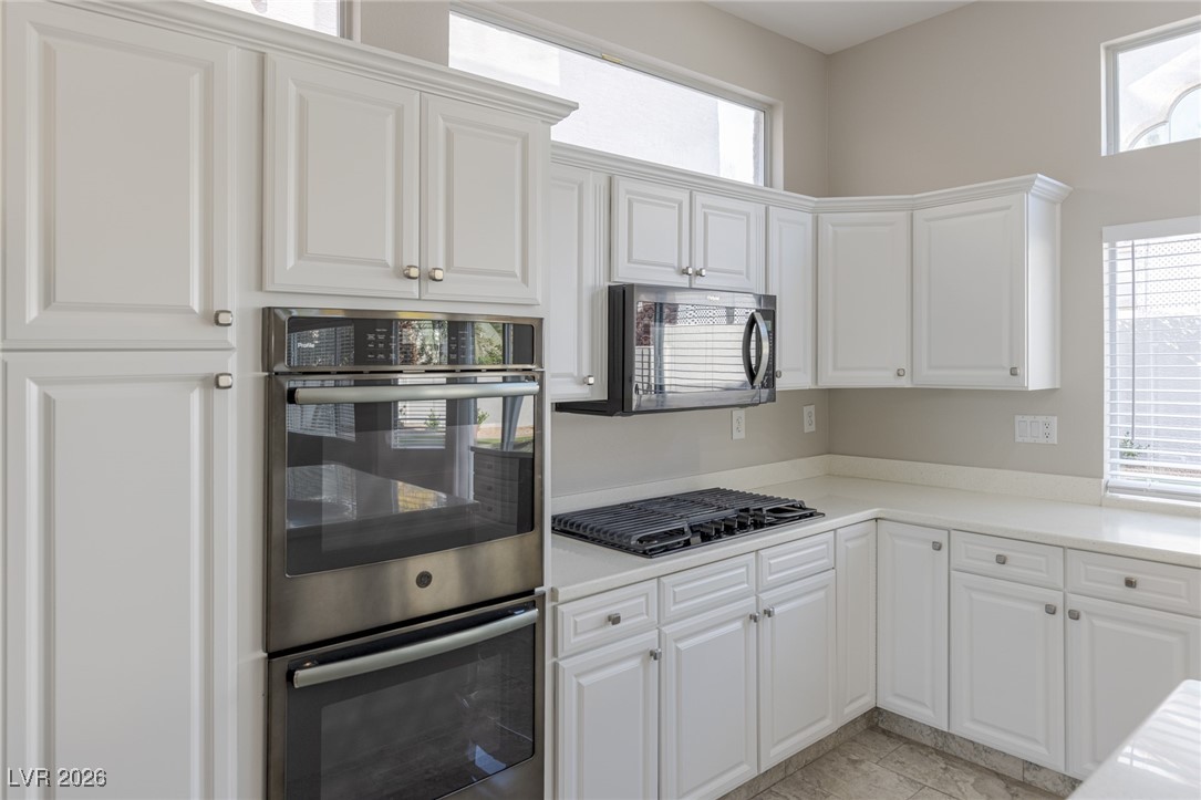 2084 Eaglepath Circle Henderson, NV 89074 - Photo 22 of 72