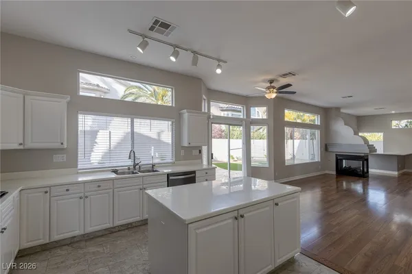 $659,000 | 2084 Eaglepath Circle, Henderson, NV 89074