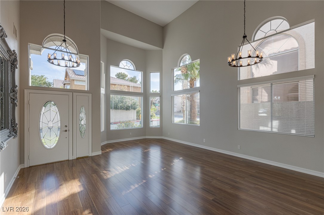 2084 Eaglepath Circle Henderson, NV 89074 - Photo 5 of 72