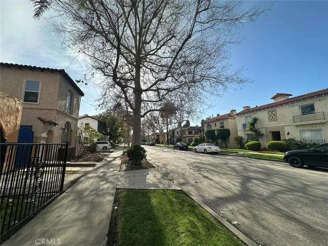 $1,199,000 | 4291 Garthwaite Avenue, Los Angeles, CA 90008