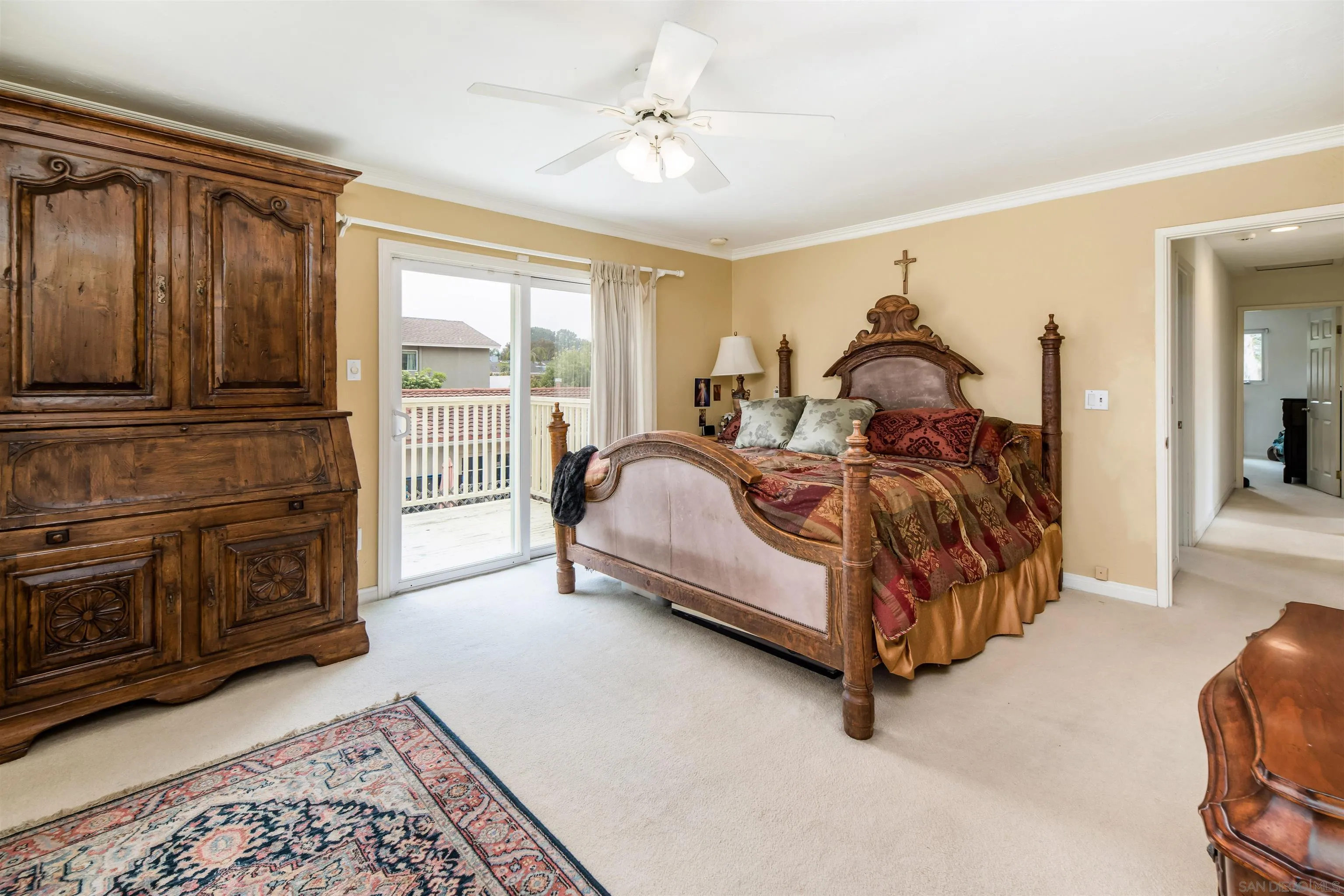 13766 Durango Drive Del Mar, CA 92014 - Photo 26 of 30 a bedroom with a bed and a dresser