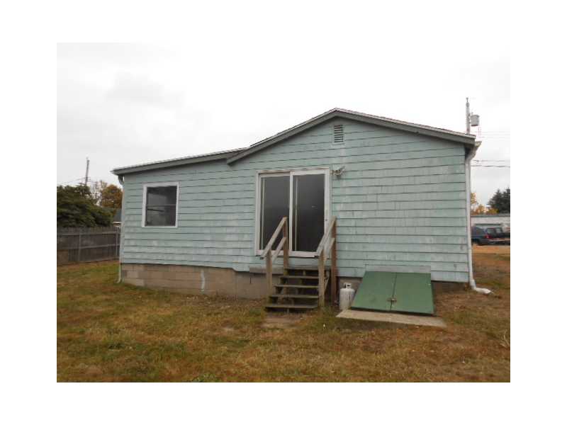 218 Riverside Street Portsmouth, RI 02871 - Photo 2 of 10 Exterior Back.