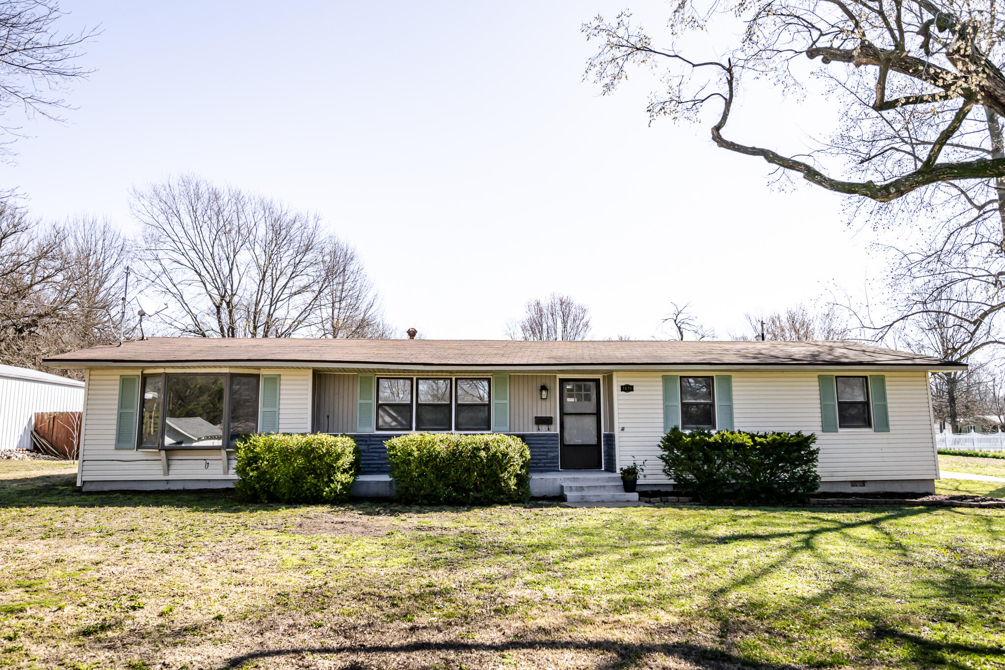 1413 4th Street Monett, MO 65708 - Photo 1 of 1 1413 4th St, Monett-3