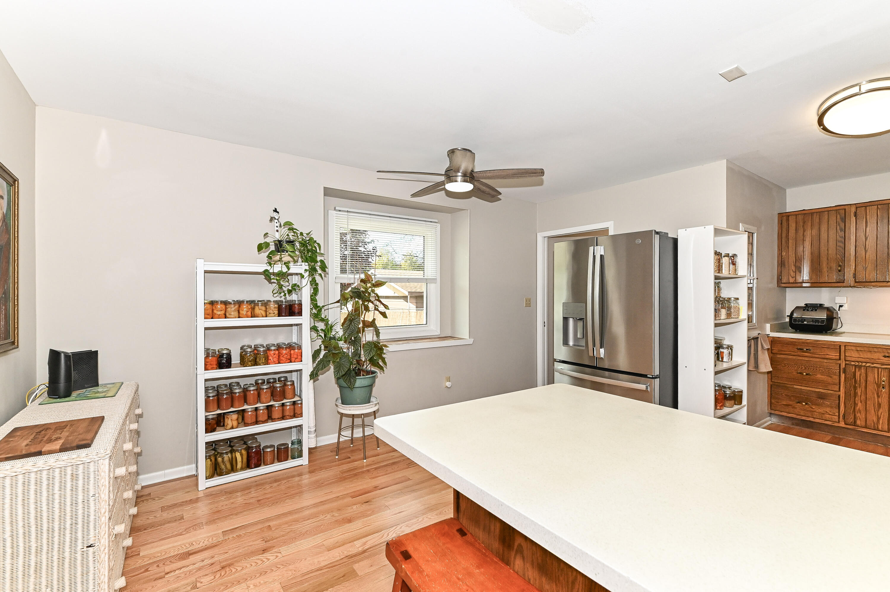 4265 South 68th Street Greenfield, WI 53220 - Photo 11 of 38 S 68th-21