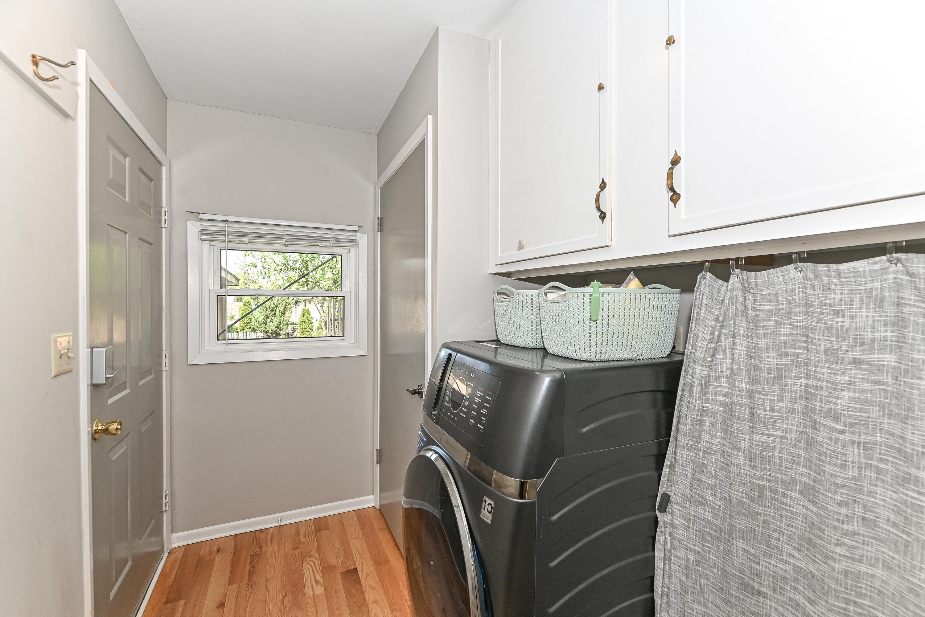4265 South 68th Street Greenfield, WI 53220 - Photo 21 of 38 S 68th-33