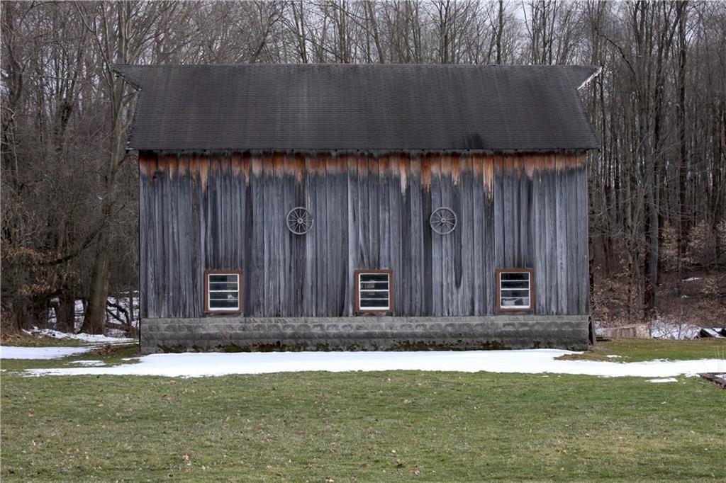 160 West County Line Road Jamestown, PA 16134 - Photo 2 of 18 Outbuilding at the rear of the lawn