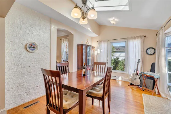$620,000 | 1826 Arlington Road Southwest, Roanoke, VA 24015