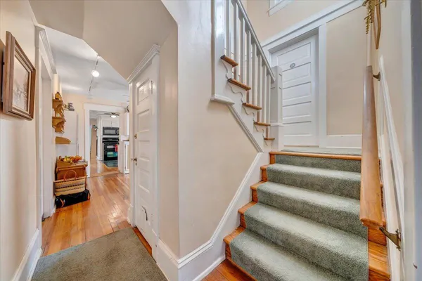 $620,000 | 1826 Arlington Road Southwest, Roanoke, VA 24015