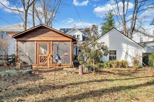 $620,000 | 1826 Arlington Road Southwest, Roanoke, VA 24015