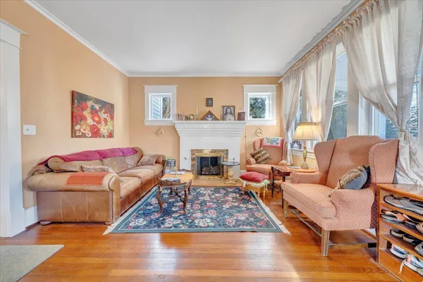 $620,000 | 1826 Arlington Road Southwest, Roanoke, VA 24015