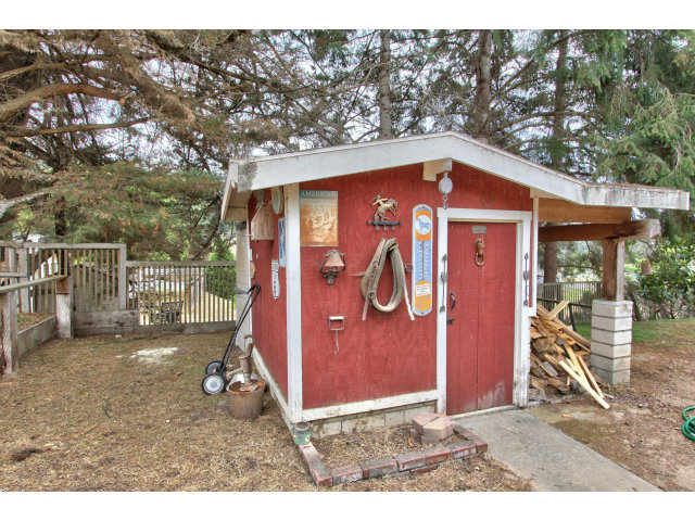 8986 Oak Road Salinas, CA 93907 - Photo 9 of 22 Gallery Image 9