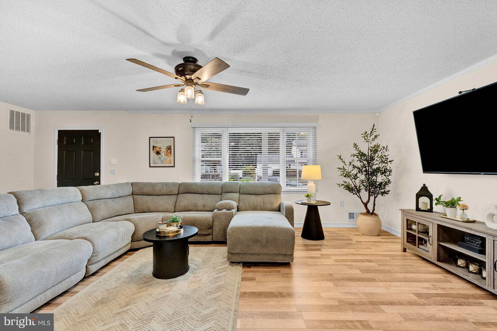 505 Buxton Road Toms River, NJ 08755 - Photo 5 of 31